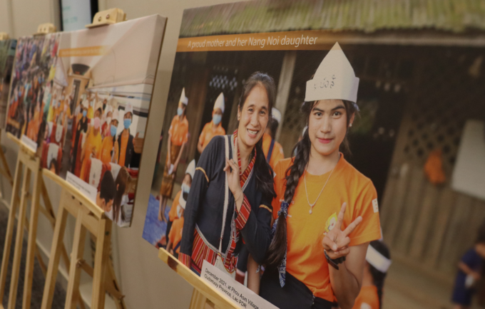 Ministry of Education and Sports, UNFPA and KOICA celebrate the success of the Nang Noi Girls' Groups Project in Namor