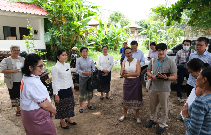 Vice Minister of Planning And Investment Led The Field Visit To Programmes supported by UNFPA In Savannakhet province