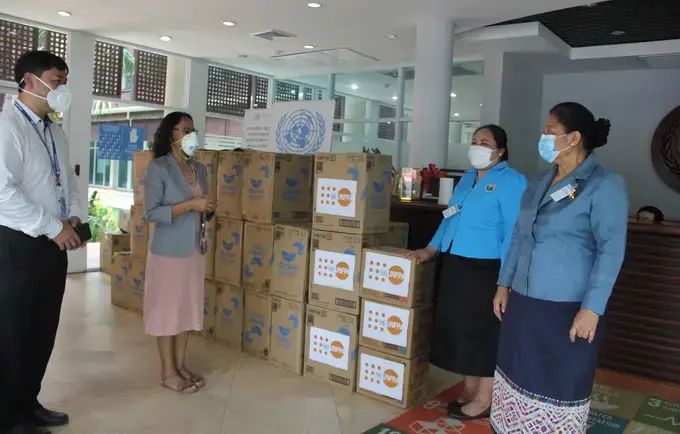 Over 1000 migrant women in quarantine for COVID prevention to receive essential sanitary kit provided by UNFPA in cooperation with the Lao Women's Union.